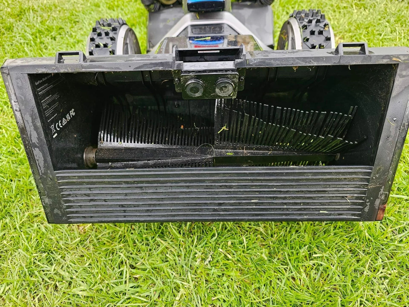 EcoFlow BLADE: The Intelligent Robotic Lawn Mower