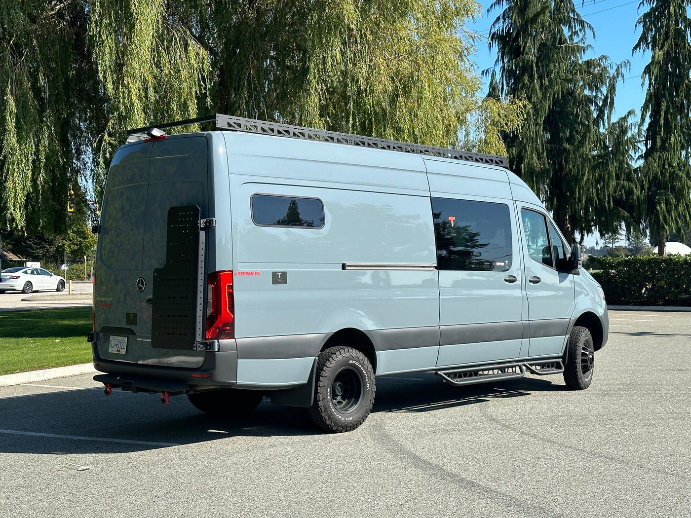 Tec Vanlife Drop Down Running Boards for Mercedes Sprinters - 3 piece